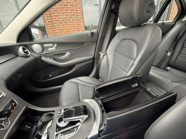 Used 2021 Mercedes-Benz C 300 Sedan image 27