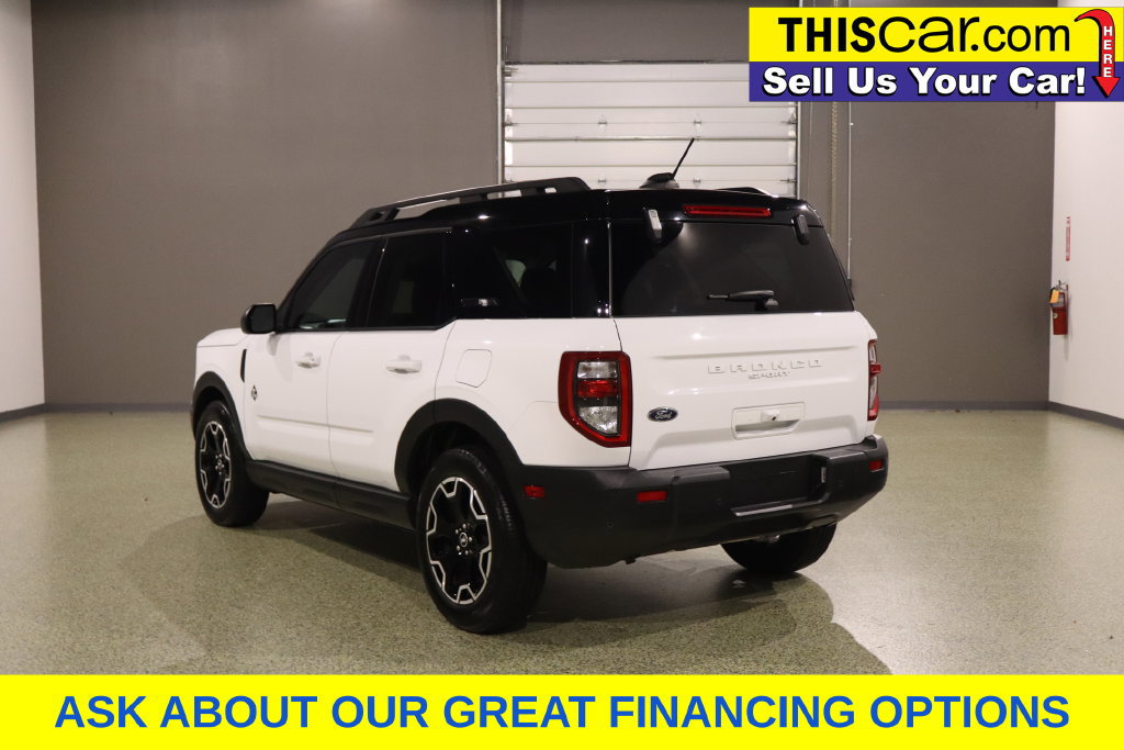 Used 2025 Ford Bronco Sport Outer Banks AWD/4WD image 6