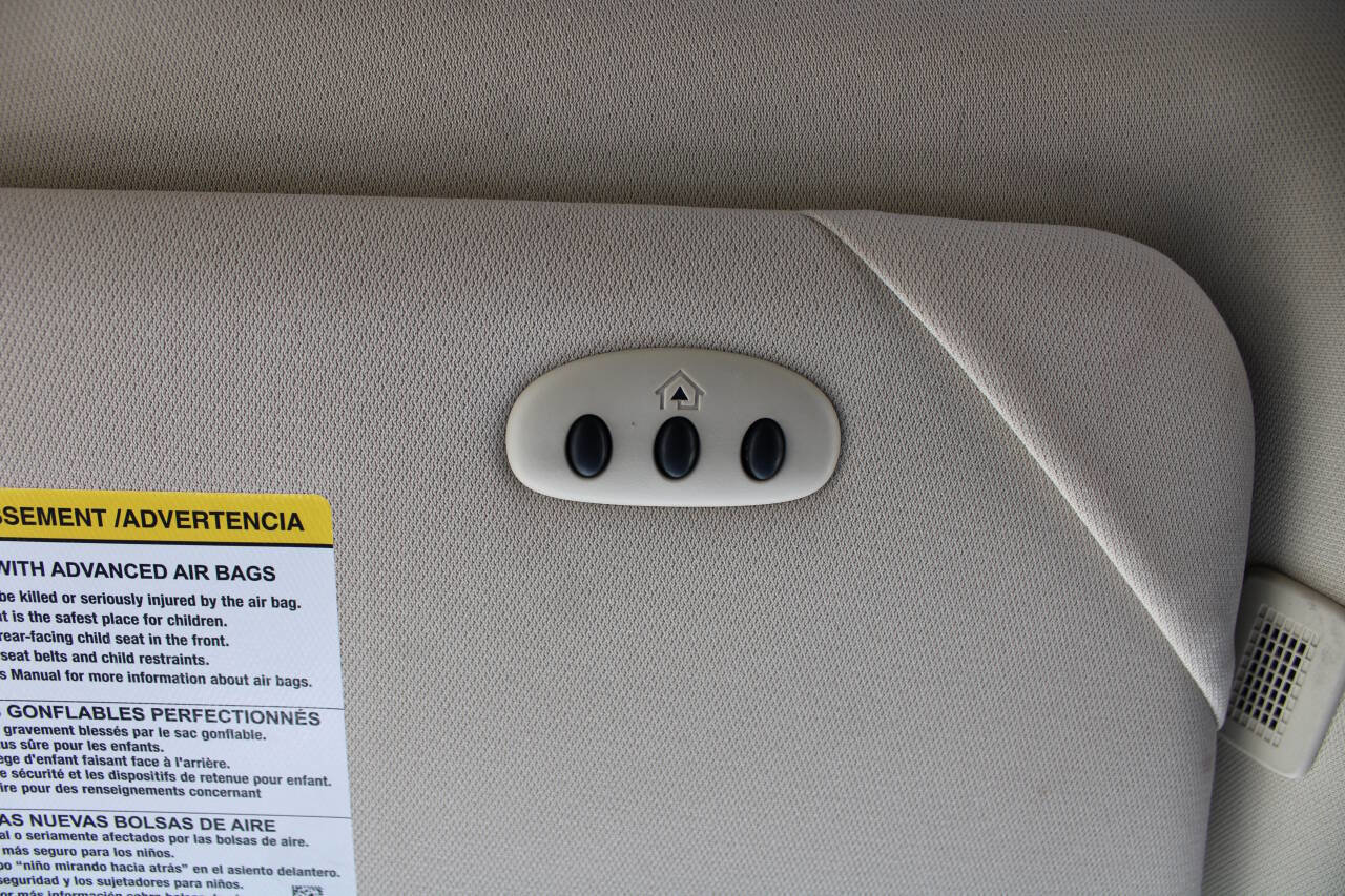 Used 2016 Ford Flex SEL w/ Equipment Group 202A image 48