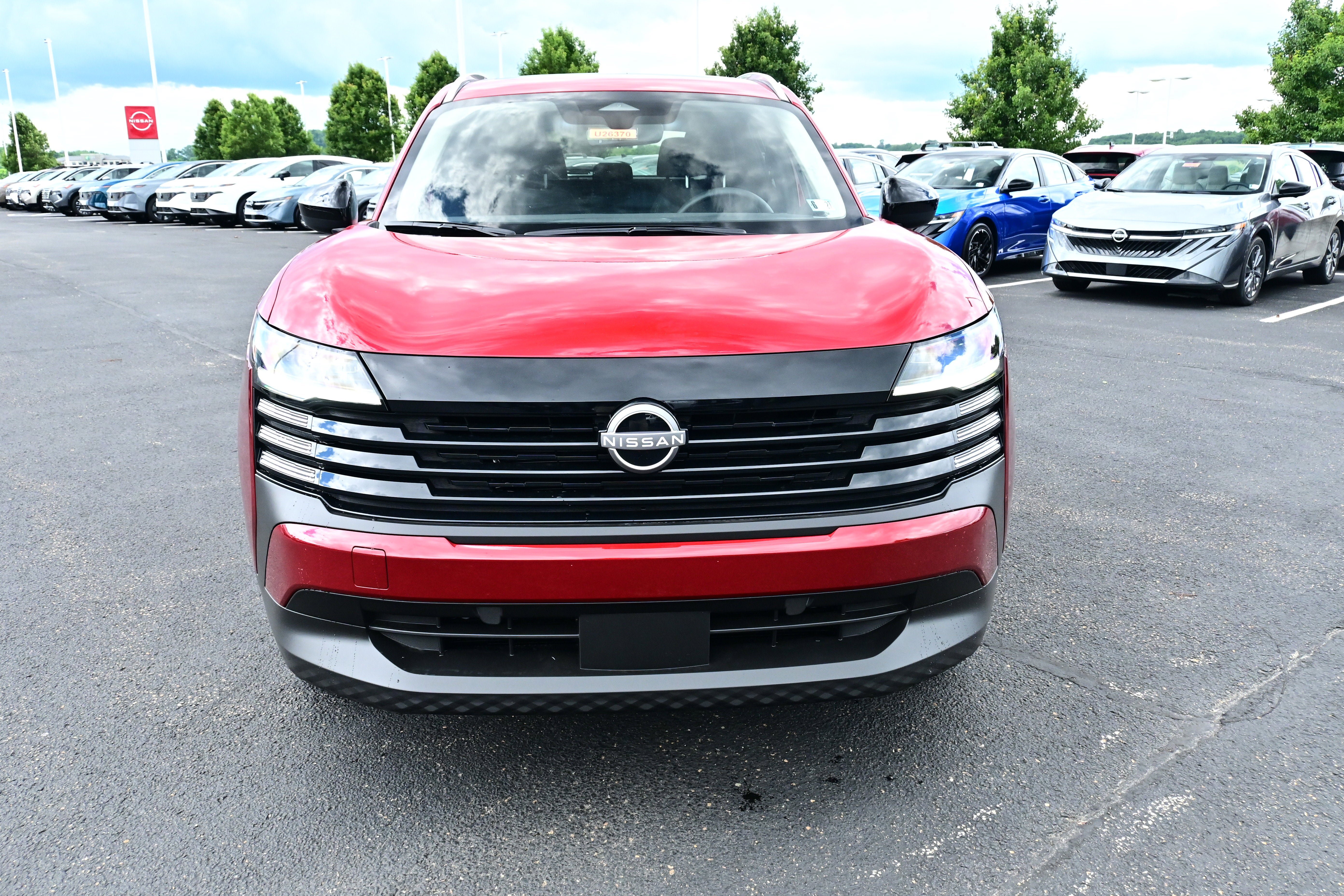 New 2026 Nissan Kicks SV w/ SV Premium Package AWD/4WD image 3
