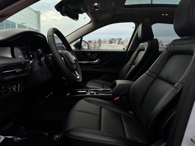 New 2026 Lincoln Corsair Premiere image 16