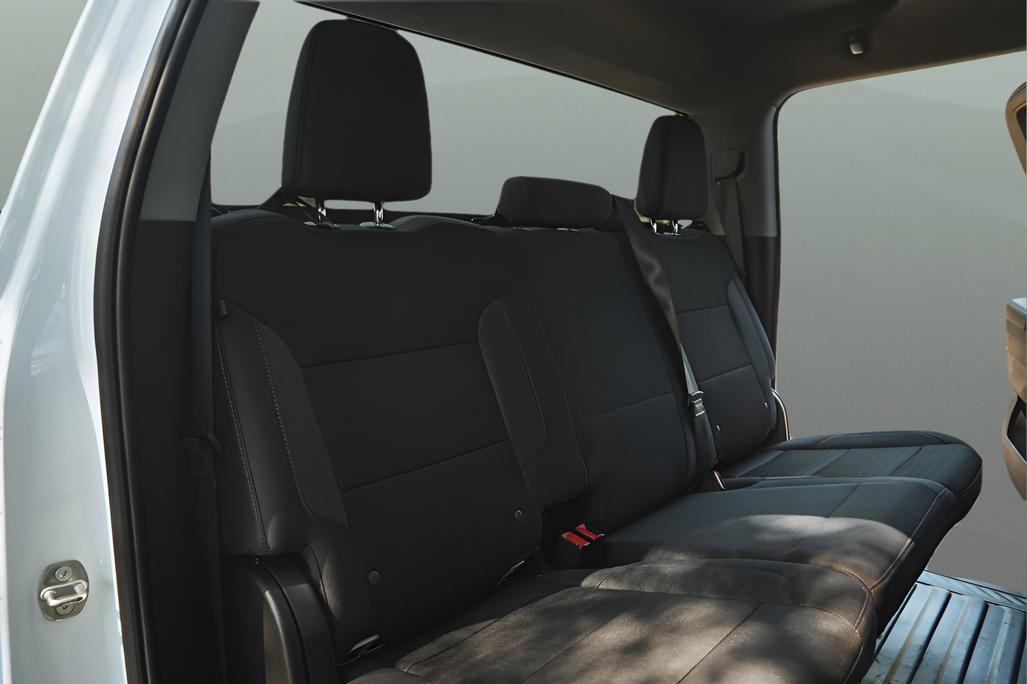 Used 2024 GMC Sierra 2500 SLE w/ SLE Convenience Package image 26