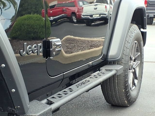 Used 2024 Jeep Wrangler Sport AWD/4WD image 34