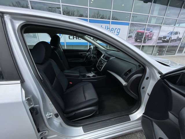 Used 2016 Nissan Altima 2.5 SR FWD image 26