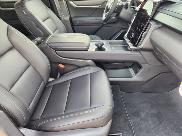 New 2026 GMC Acadia Elevation w/ Black Edition FWD image 26