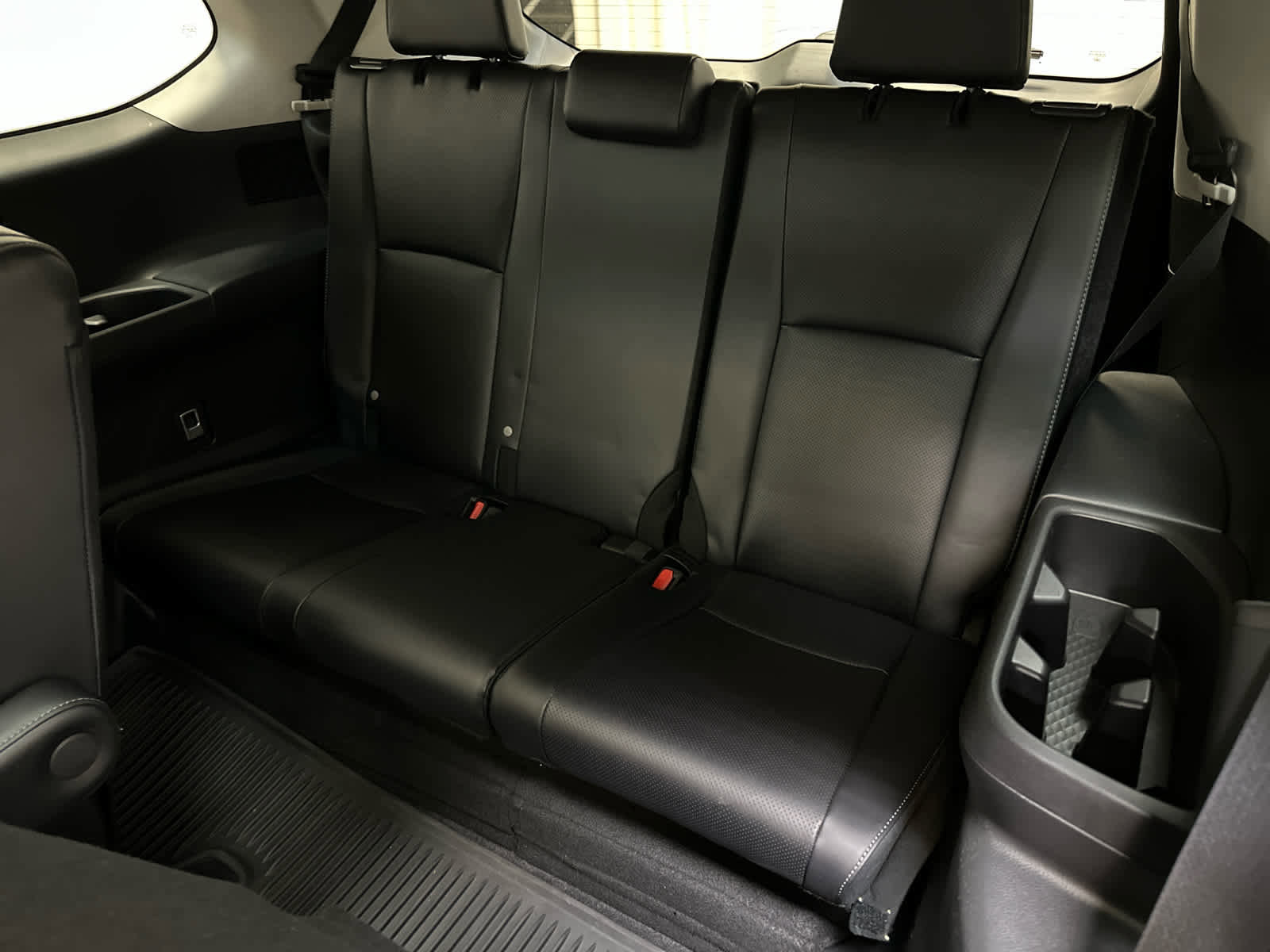 Used 2024 Toyota Grand Highlander Platinum image 26