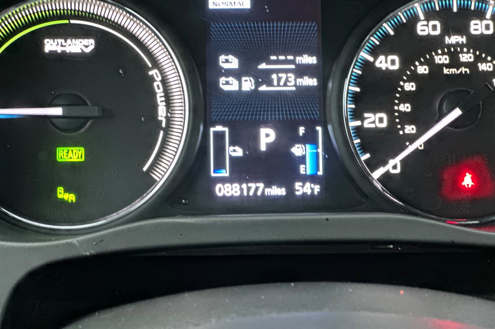 Used 2020 Mitsubishi Outlander SEL image 21