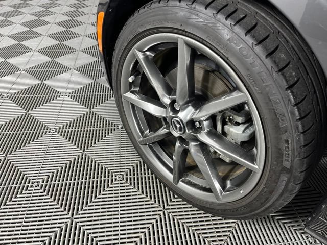 Used 2021 MAZDA MX-5 Miata Grand Touring RWD image 14