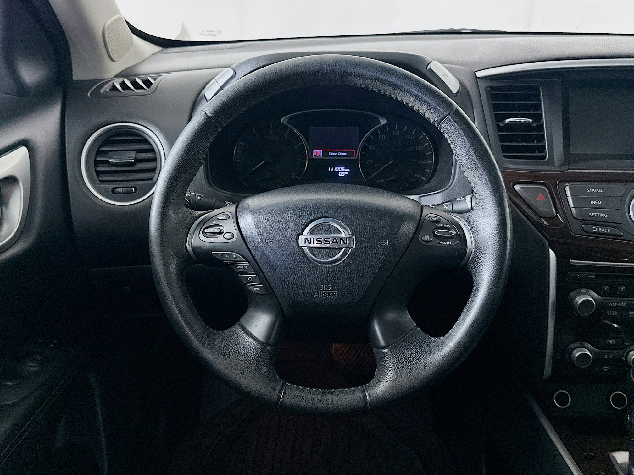 Used 2013 Nissan Pathfinder SL w/ SL Premium Pkg FWD image 17