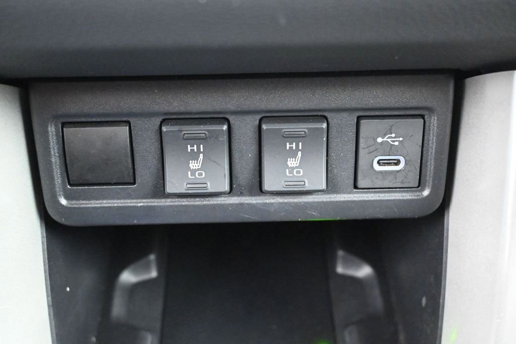 Certified 2025 Toyota Corolla Cross XLE AWD/4WD image 22