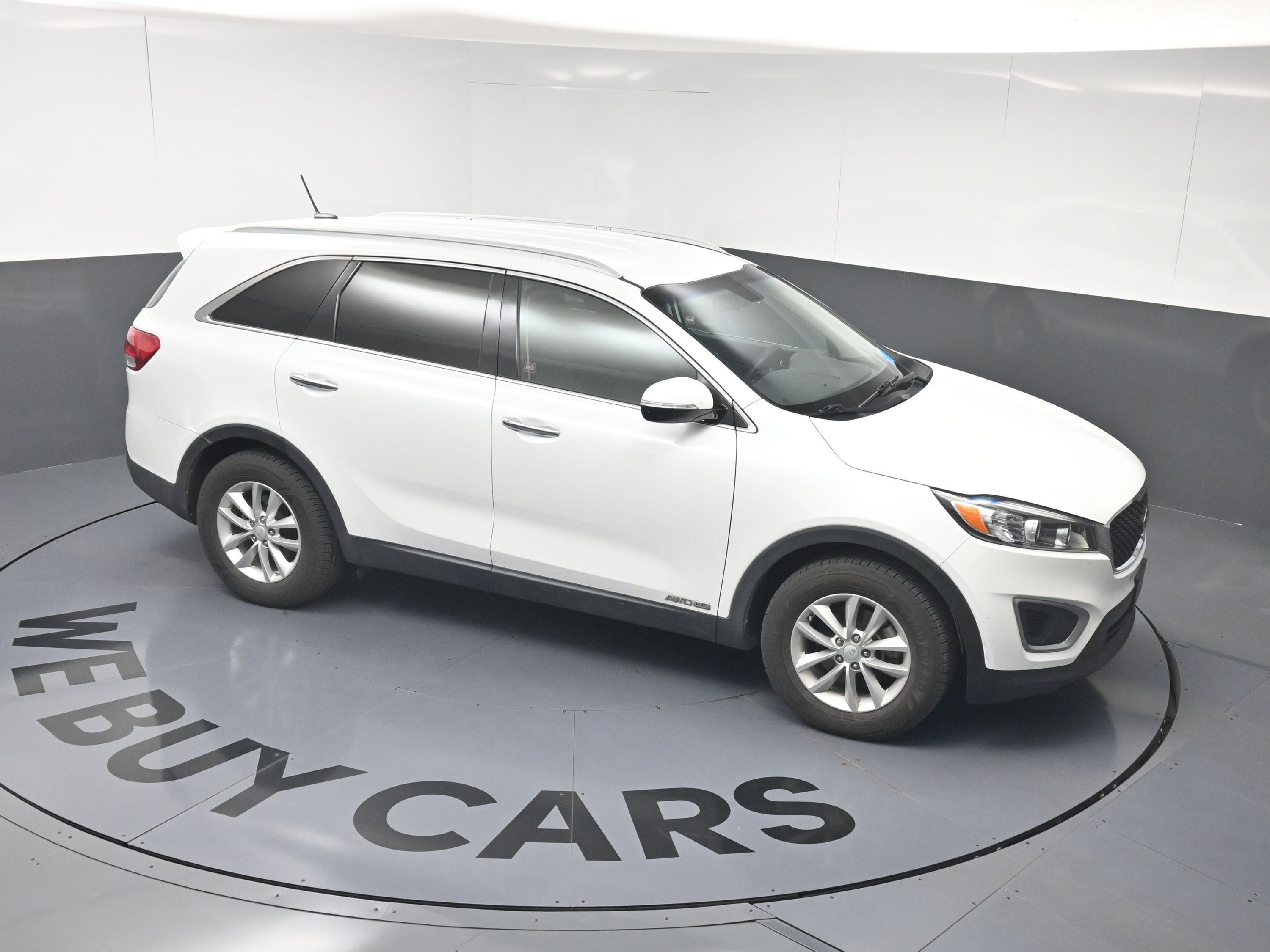 Used 2016 Kia Sorento LX AWD/4WD image 23