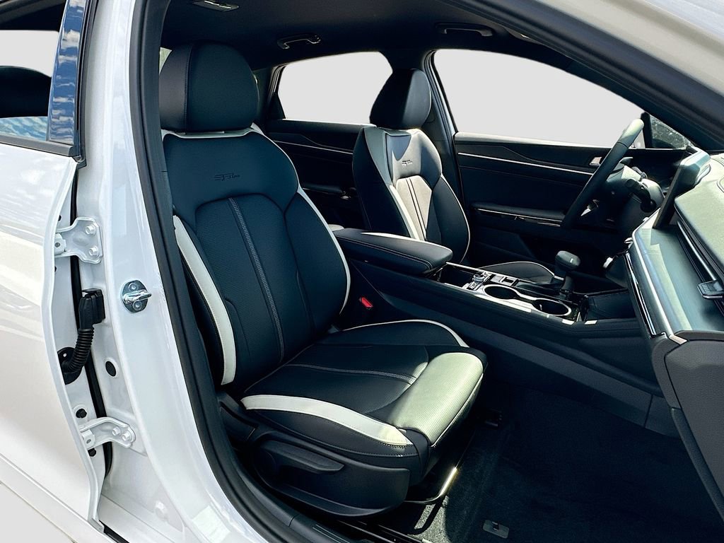 New 2026 Kia K5 GT-Line image 27