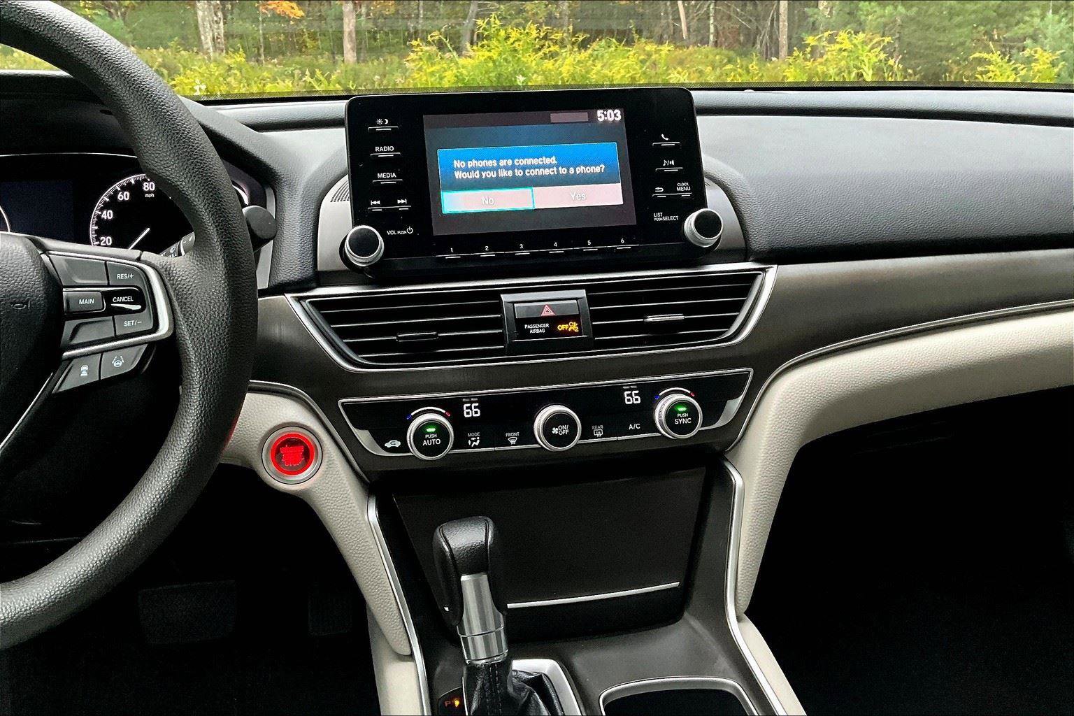 Used 2019 Honda Accord LX image 6