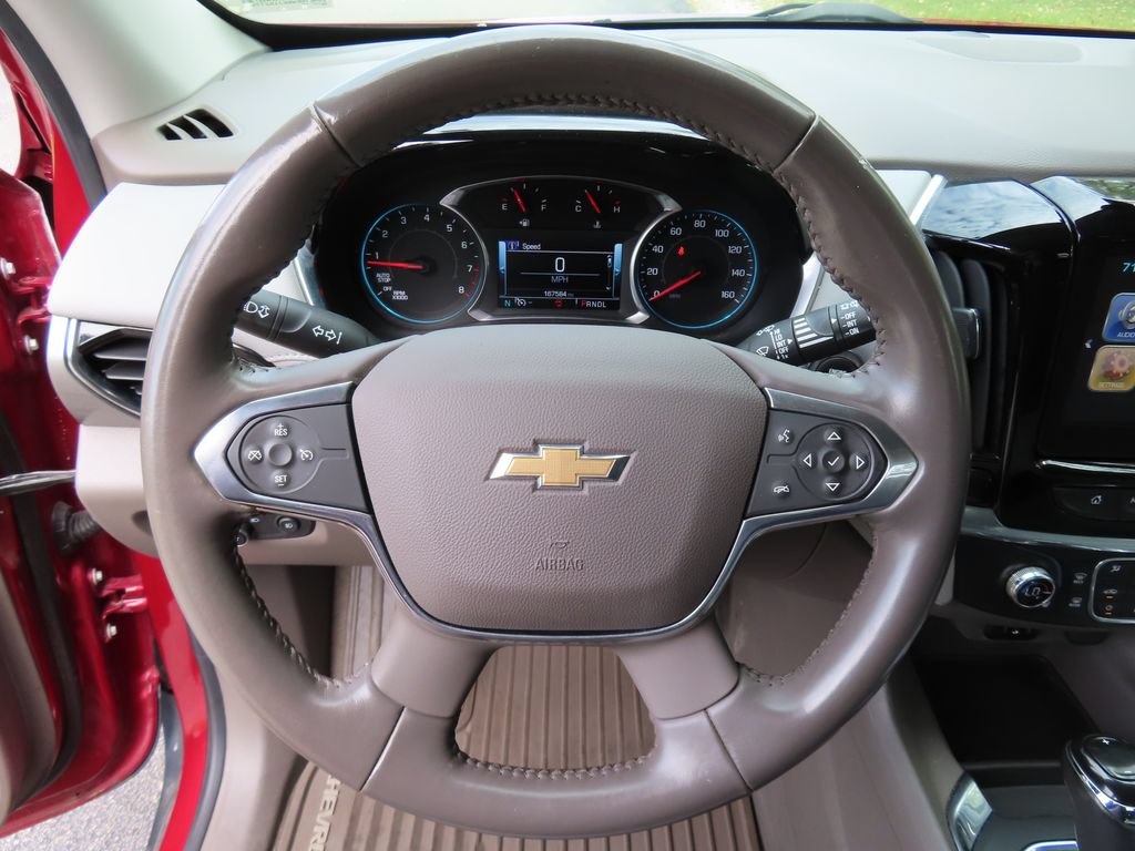 Used 2019 Chevrolet Traverse LT w/ LT Premium Package AWD/4WD image 19