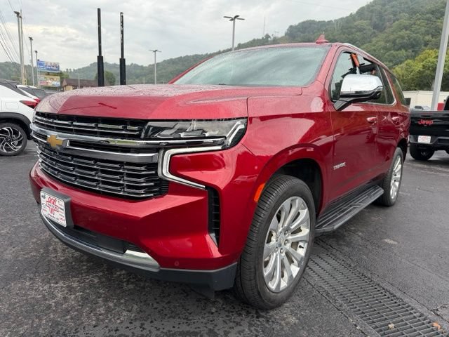 Used 2021 Chevrolet Tahoe Premier w/ Premium Package AWD/4WD image 3