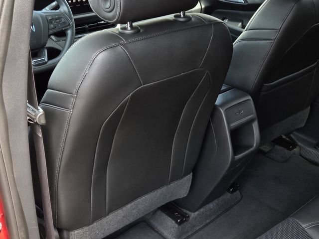 Used 2026 Buick Envista Preferred FWD image 39