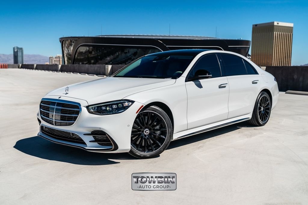 Used 2025 Mercedes-Benz S 580e 4MATIC Sedan image 1