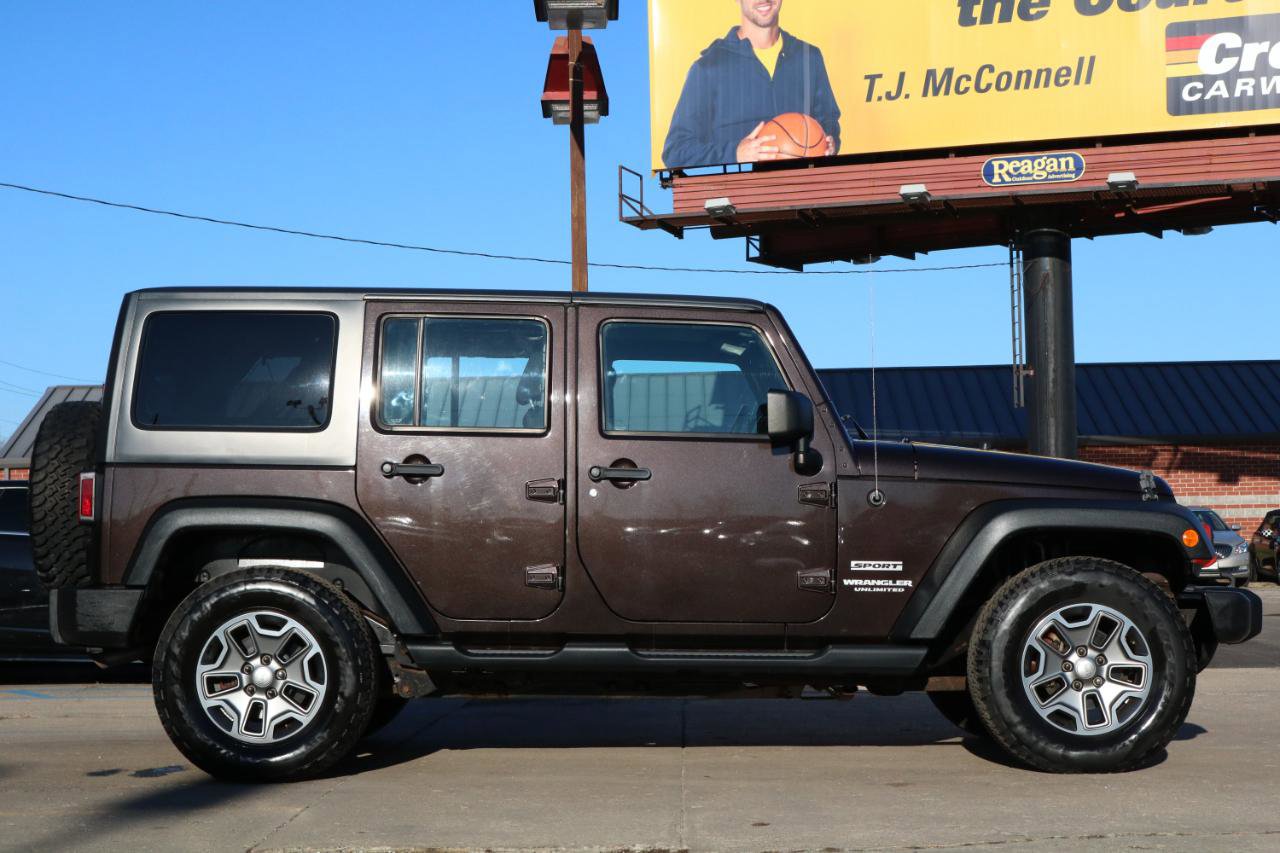 Used 2013 Jeep Wrangler Unlimited Sport image 6