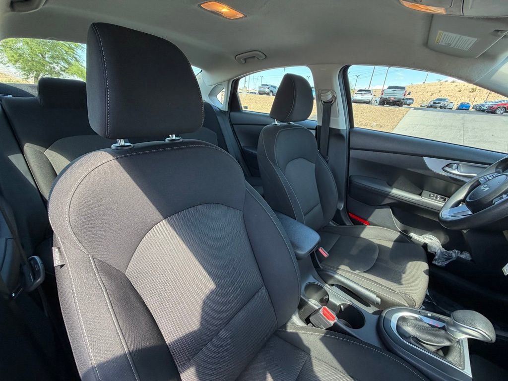 Used 2024 Kia Forte LXS FWD image 14