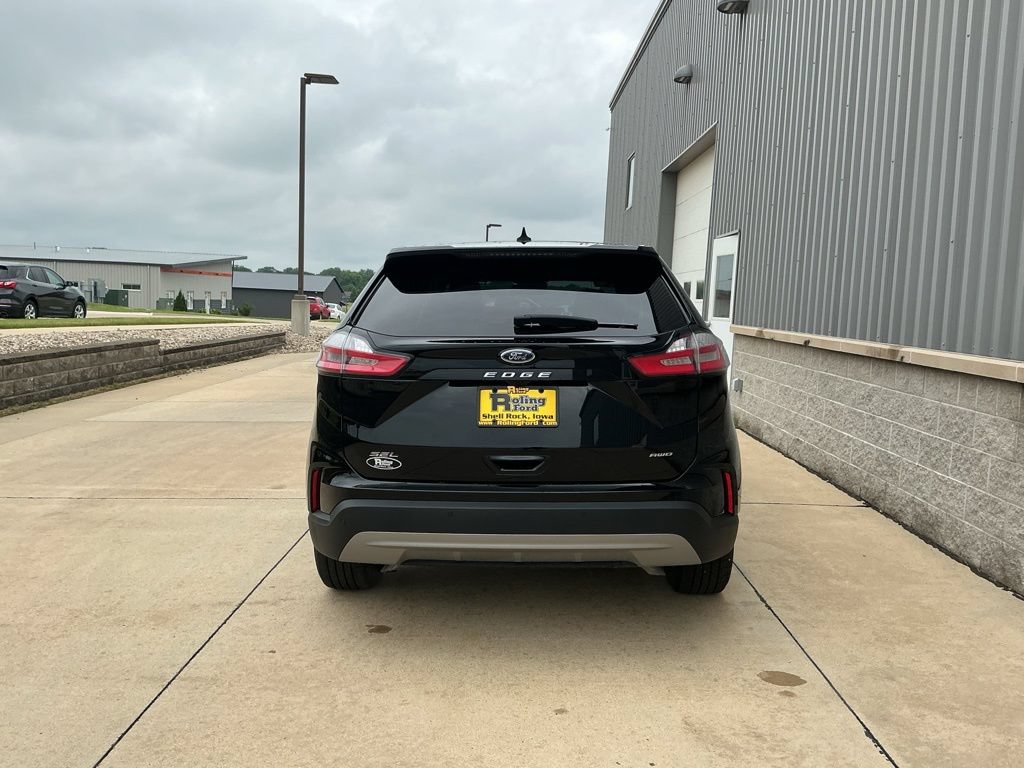 Used 2024 Ford Edge SEL AWD/4WD image 5