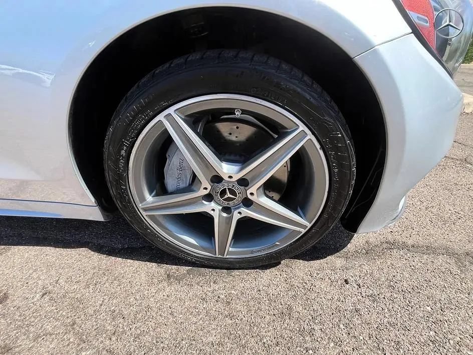 Used 2015 Mercedes-Benz C 300 4MATIC Sedan image 21