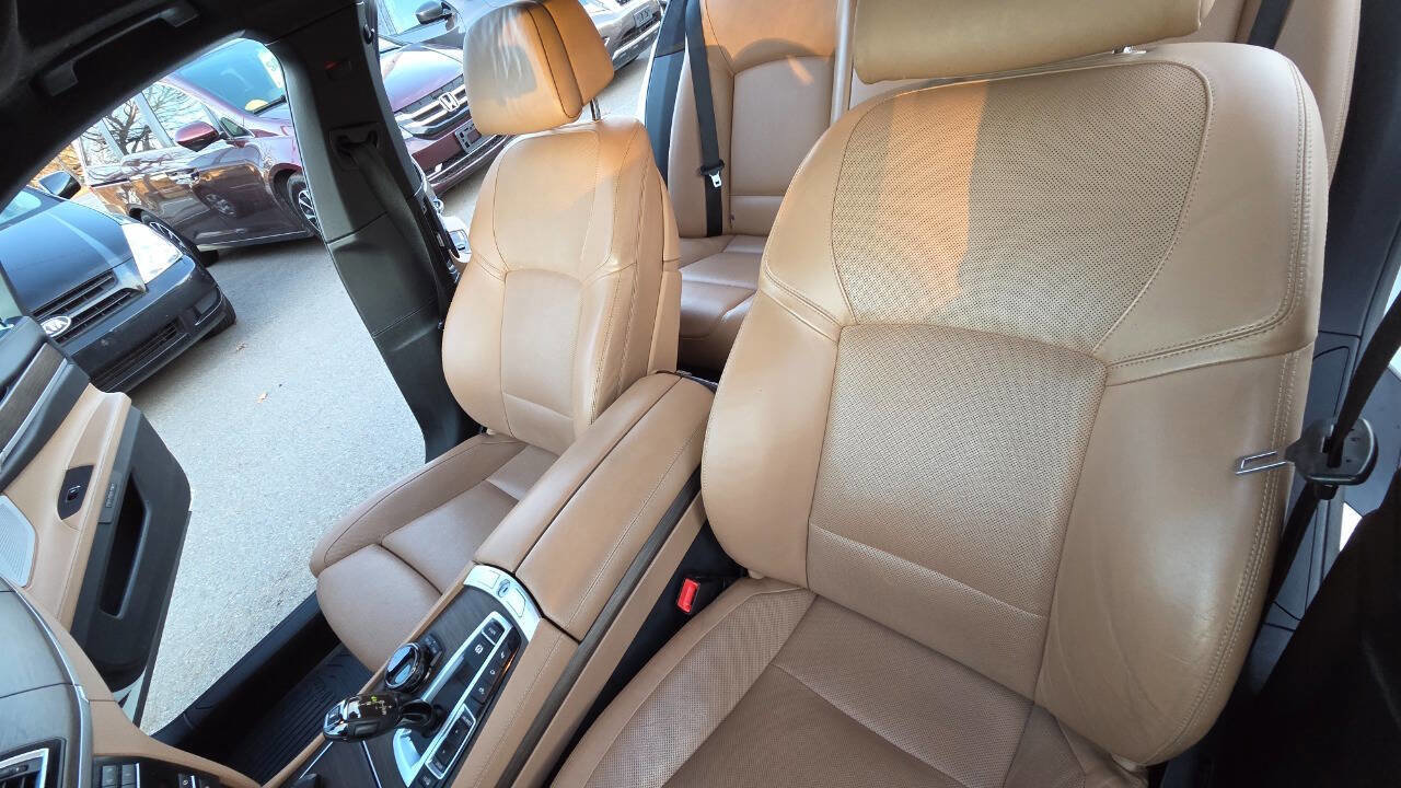 Used 2015 BMW 750i xDrive AWD/4WD image 29