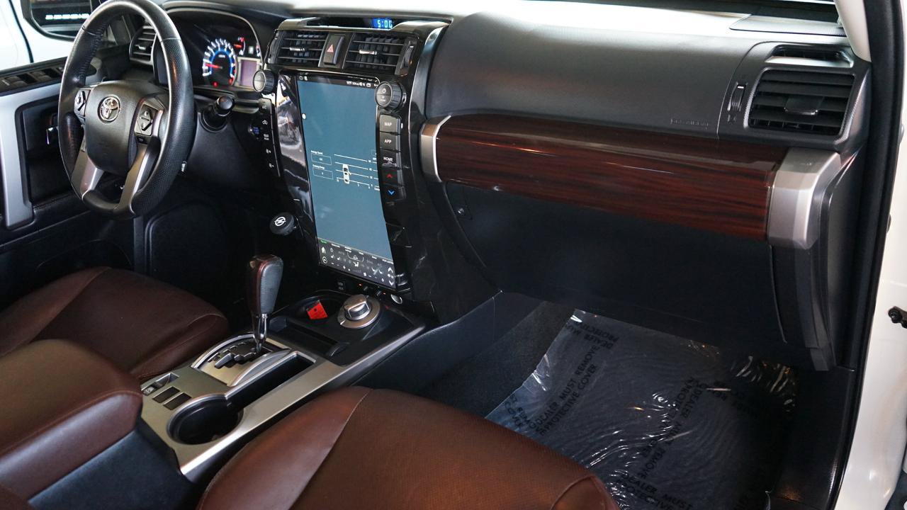 Used 2019 Toyota 4Runner Limited AWD/4WD image 12