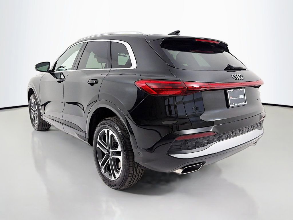 Certified 2025 Audi Q5 Premium w/ Convenience Package image 5