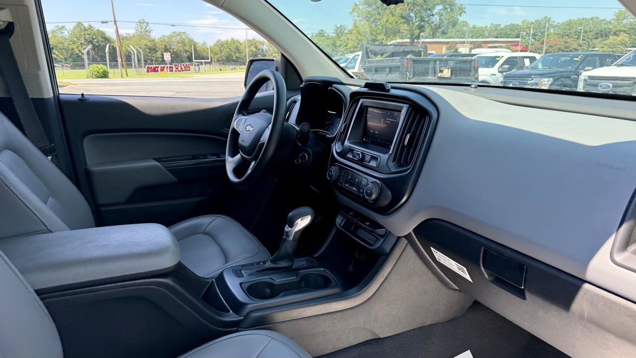 Used 2022 Chevrolet Colorado W/T w/ WT Convenience Package RWD image 14