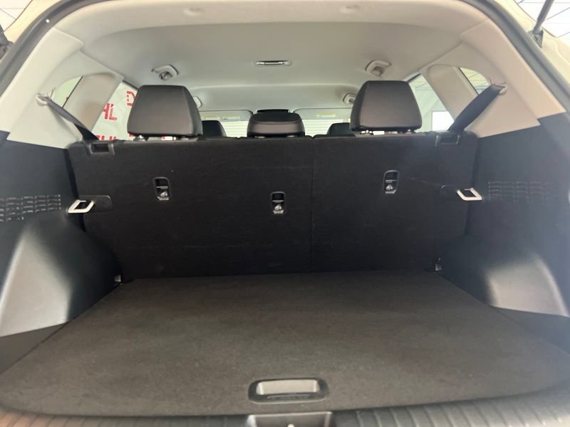 Certified 2025 Kia Seltos S FWD image 8