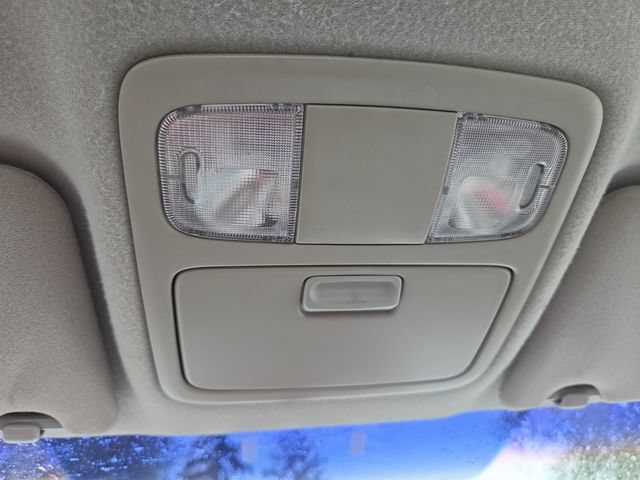 Used 2003 Toyota Camry XLE FWD image 26