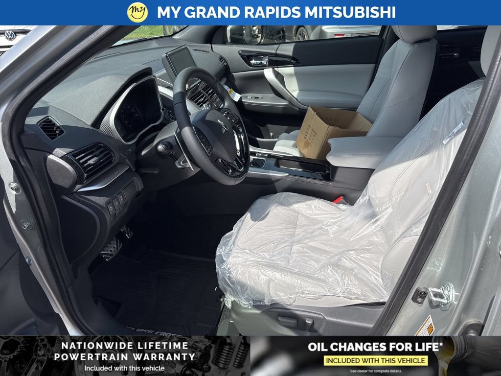 New 2026 Mitsubishi Eclipse Cross SEL AWD/4WD image 10