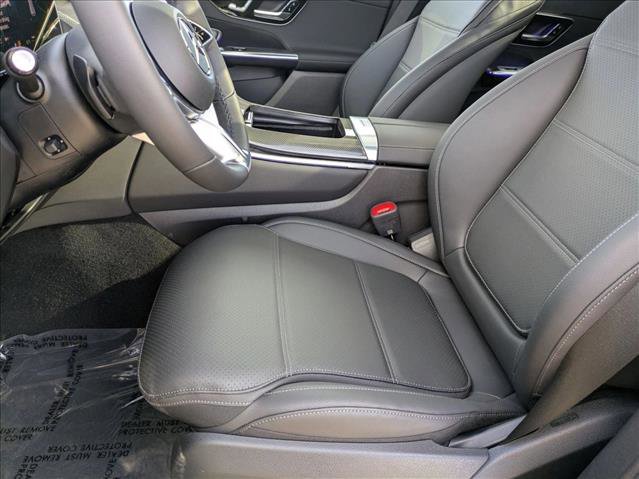 New 2026 Mercedes-Benz GLC 300 image 3