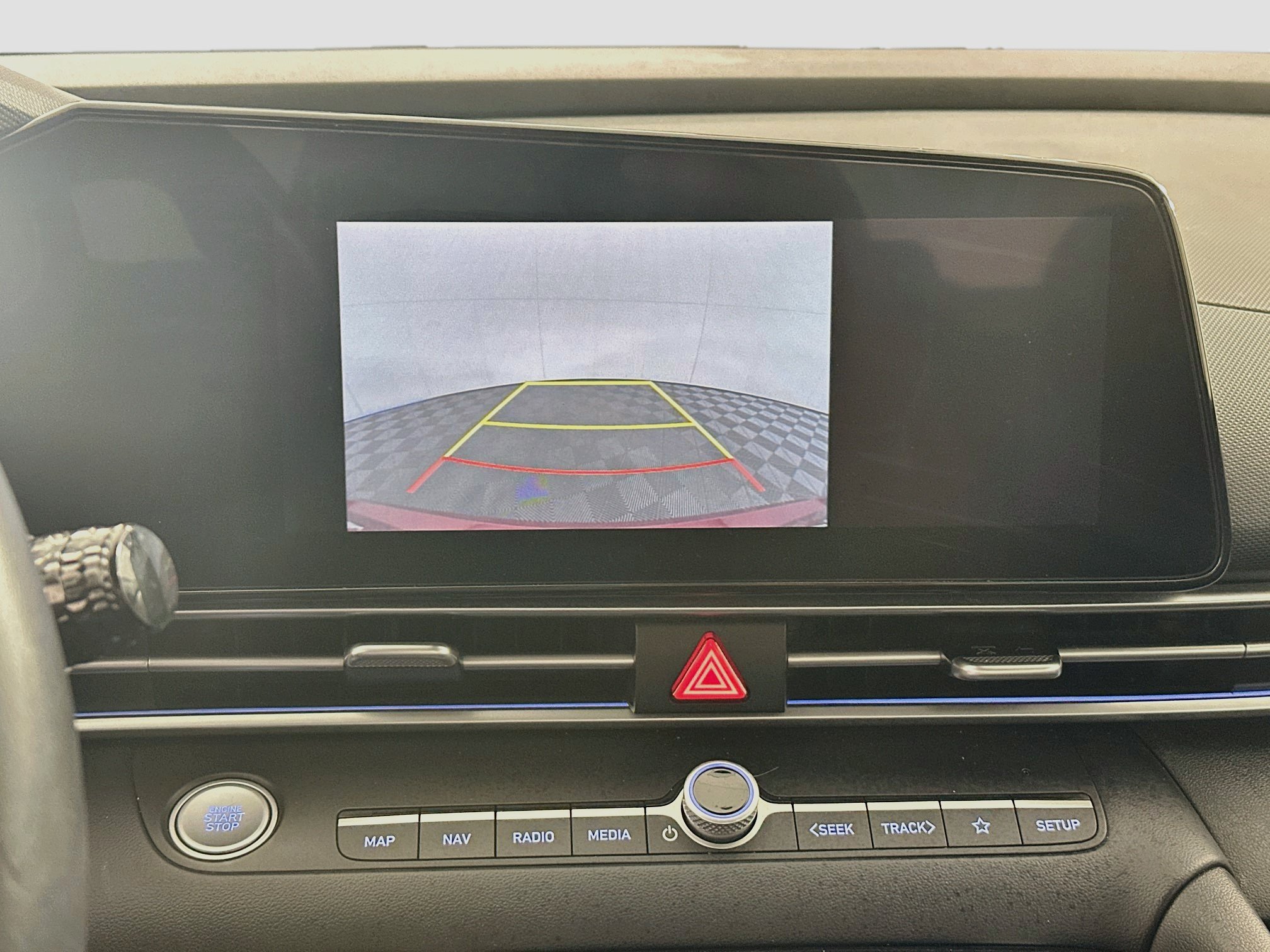Used 2025 Hyundai Elantra SEL FWD image 23