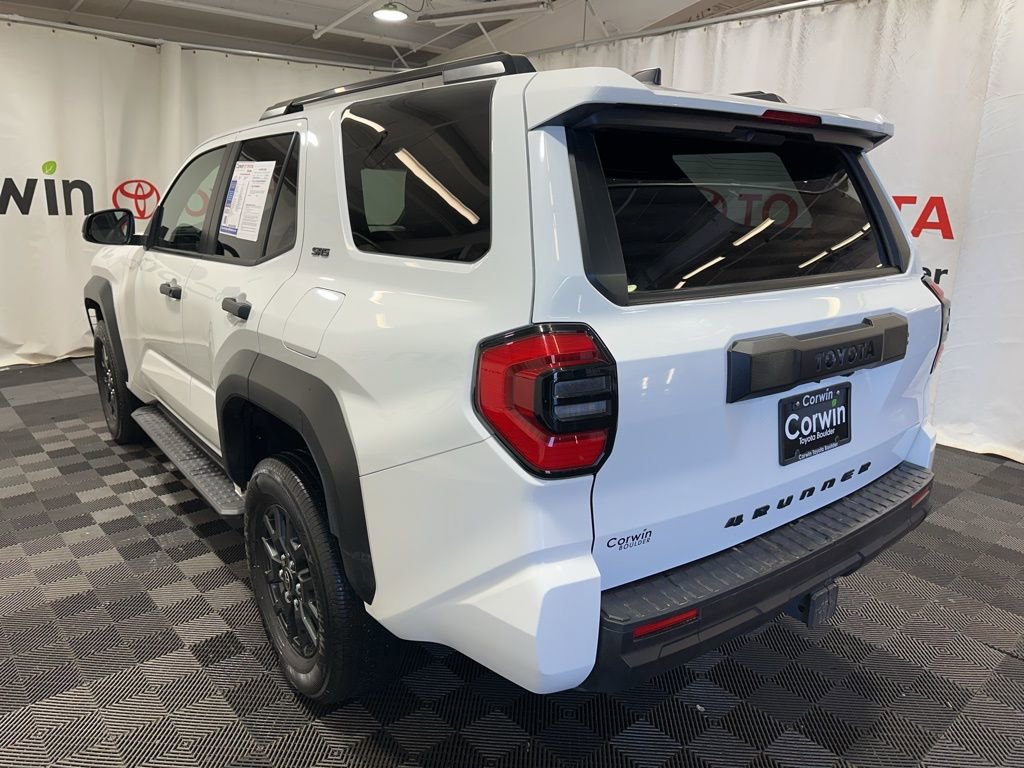 Used 2025 Toyota 4Runner SR5 image 5