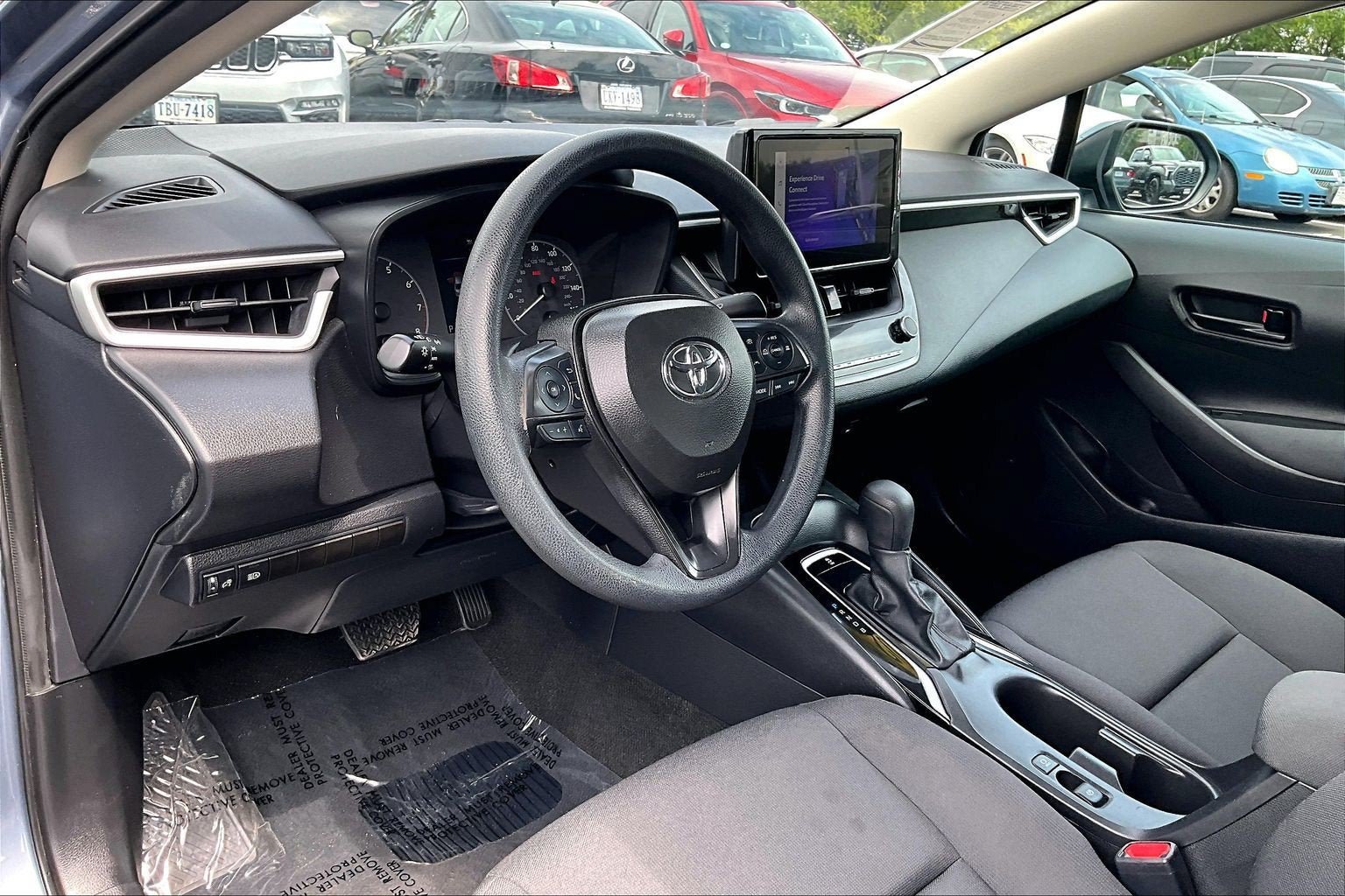 Used 2025 Toyota Corolla LE FWD image 13