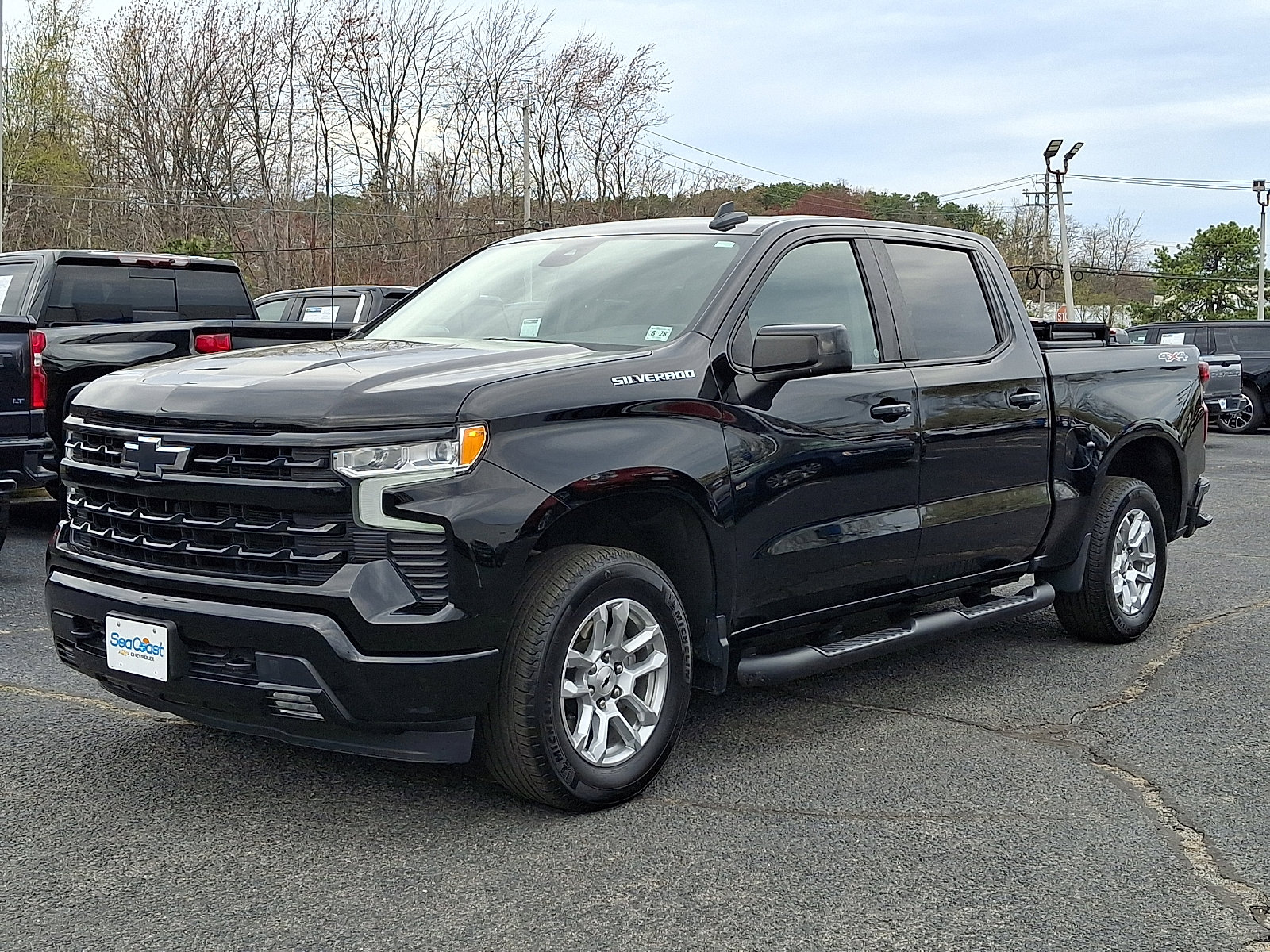 Certified 2023 Chevrolet Silverado 1500 RST w/ Convenience Package II AWD/4WD image 2