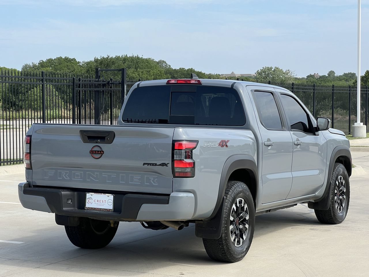 Used 2024 Nissan Frontier PRO-4X w/ Off-Road Protection Package AWD/4WD image 4