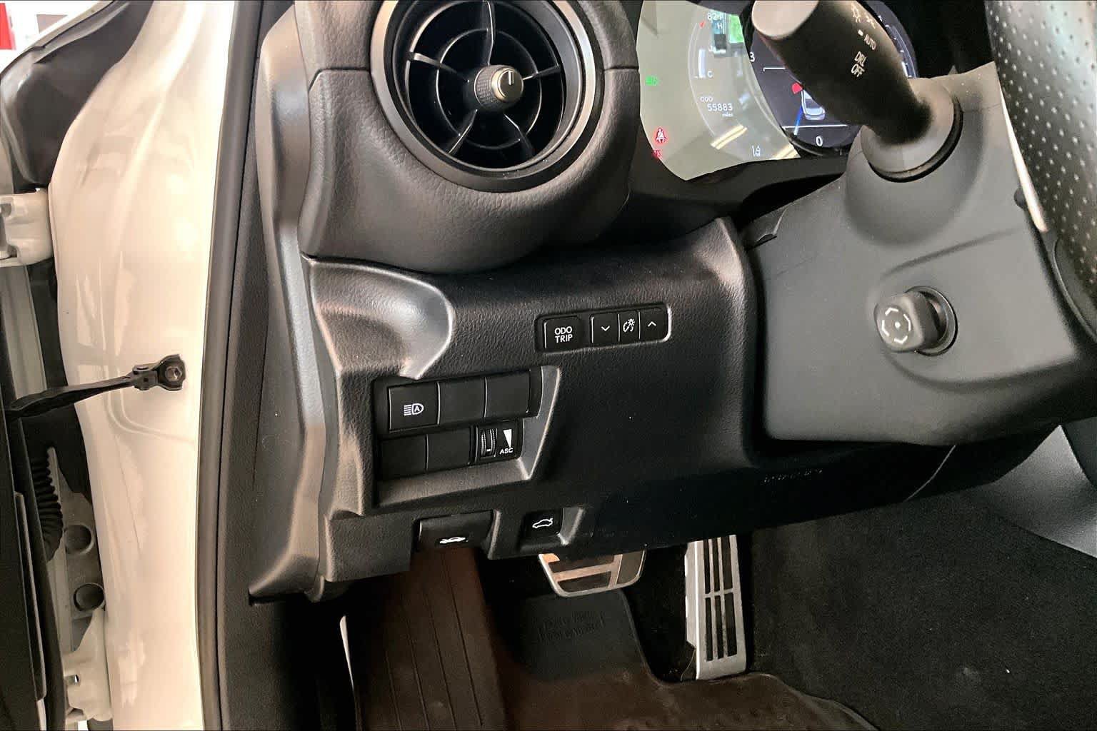 Used 2023 Lexus IS 350 F Sport w/ Navigation Package RWD image 31