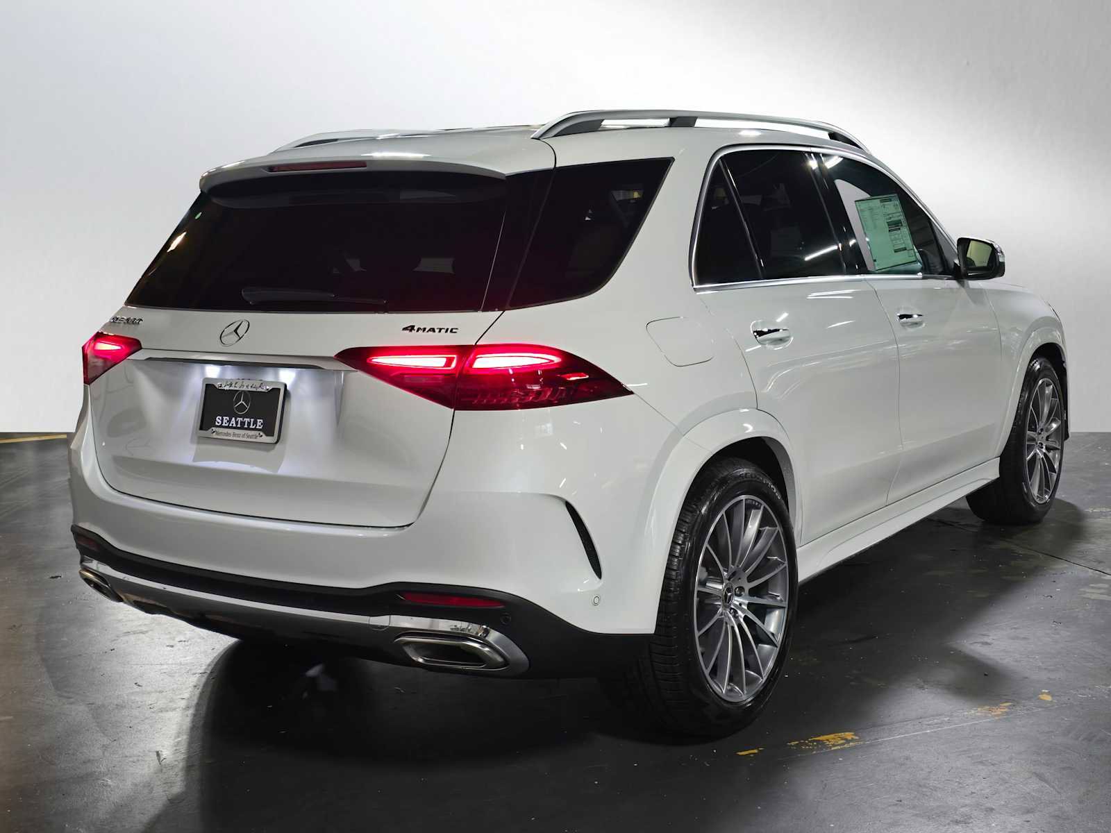 New 2026 Mercedes-Benz GLE 580 4MATIC image 7