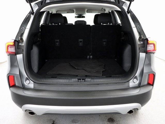 Certified 2025 Ford Escape Active AWD/4WD image 25