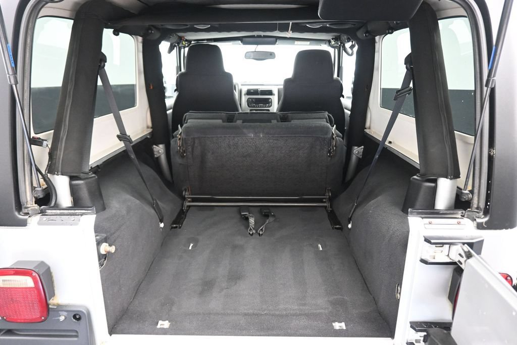 Used 2006 Jeep Wrangler Unlimited AWD/4WD image 31