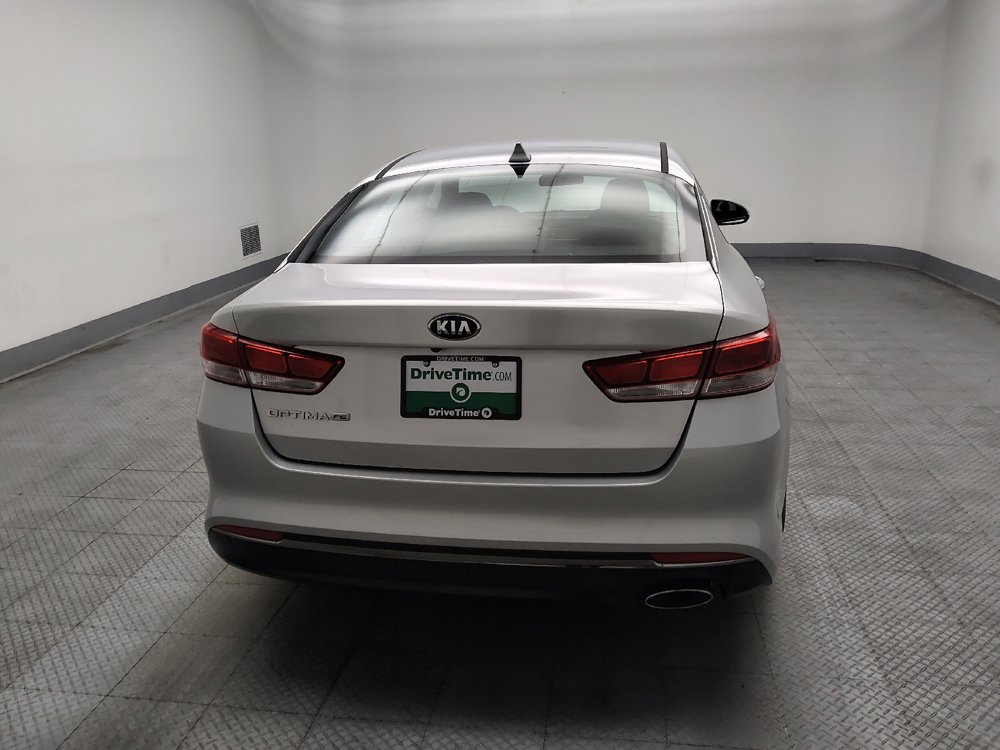 Used 2016 Kia Optima LX FWD image 7