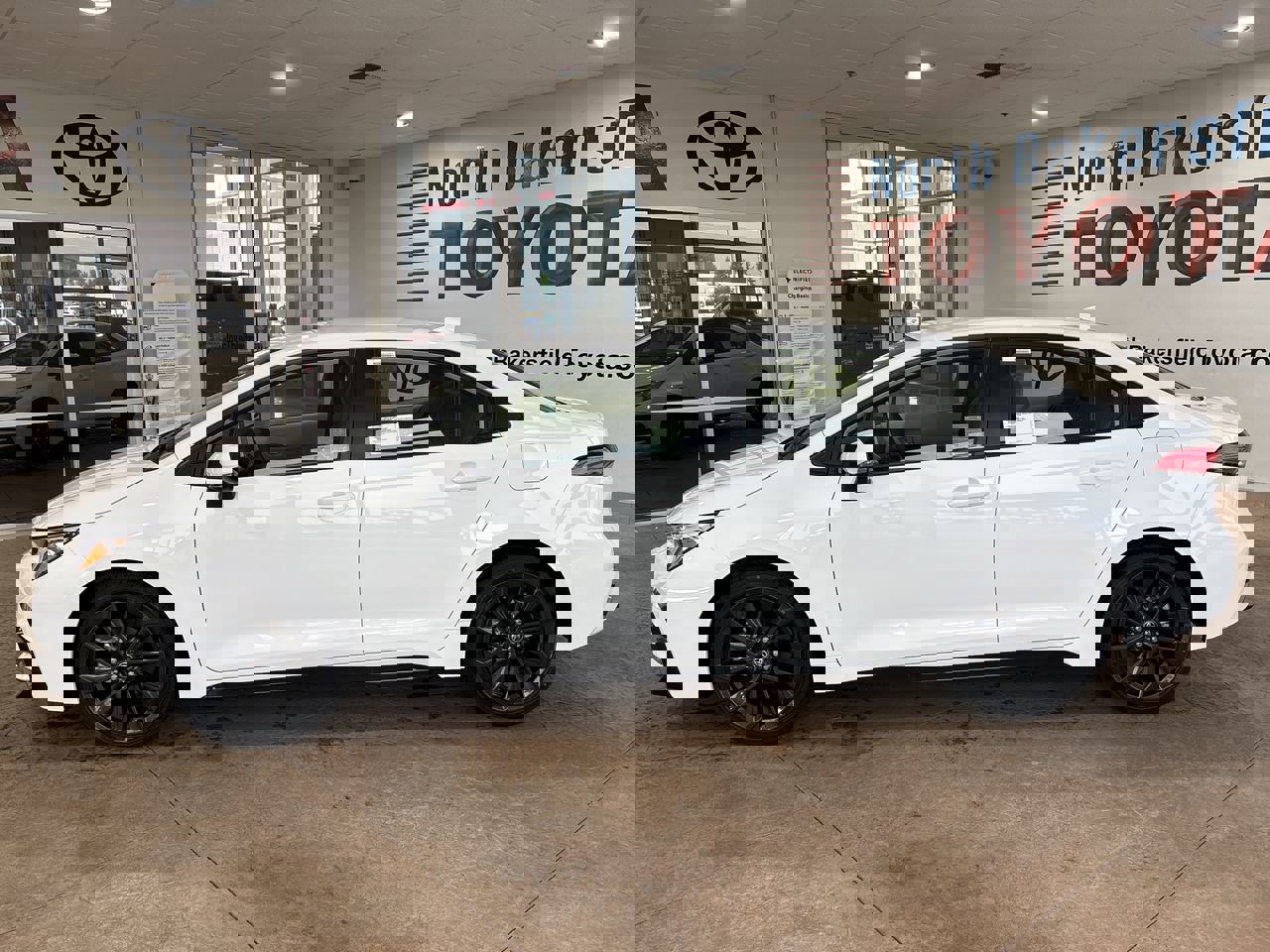 New 2026 Toyota Corolla SE image 7