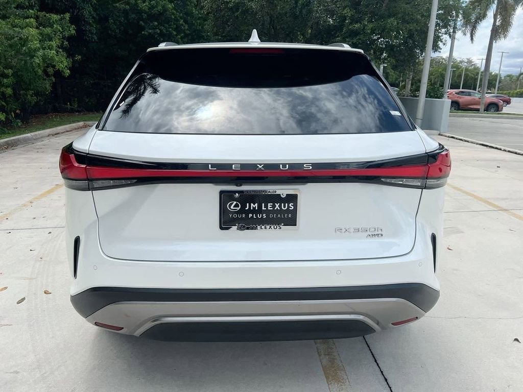 Certified 2025 Lexus RX 350h AWD/4WD image 6