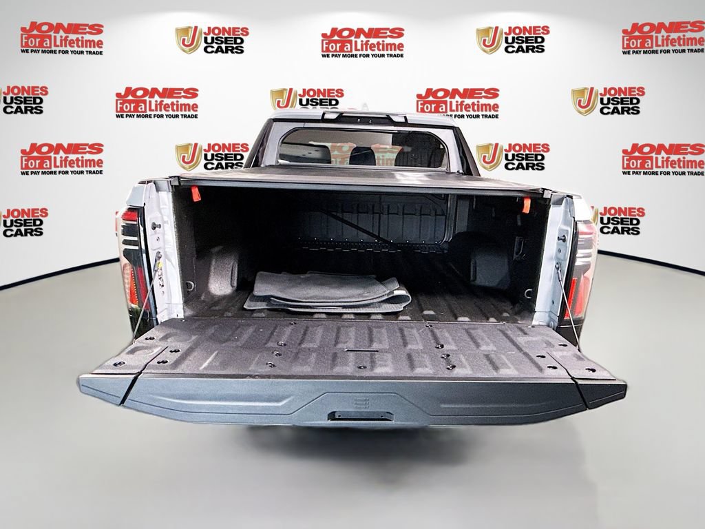 Used 2024 GMC Sierra EV Denali AWD/4WD image 30