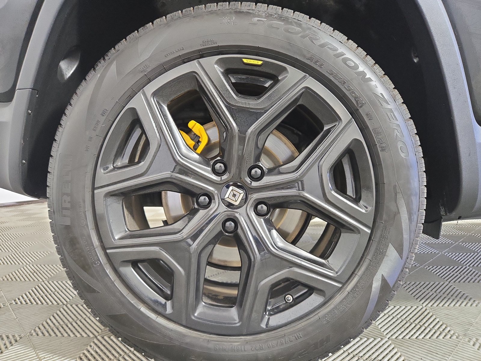 Used 2023 Rivian R1S Adventure Quad AWD/4WD image 12