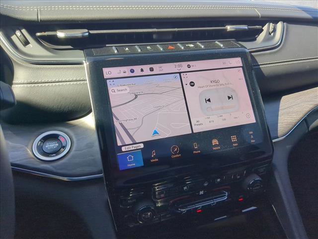 Used 2024 Jeep Grand Cherokee L Overland w/ Advanced Protech Group III image 13