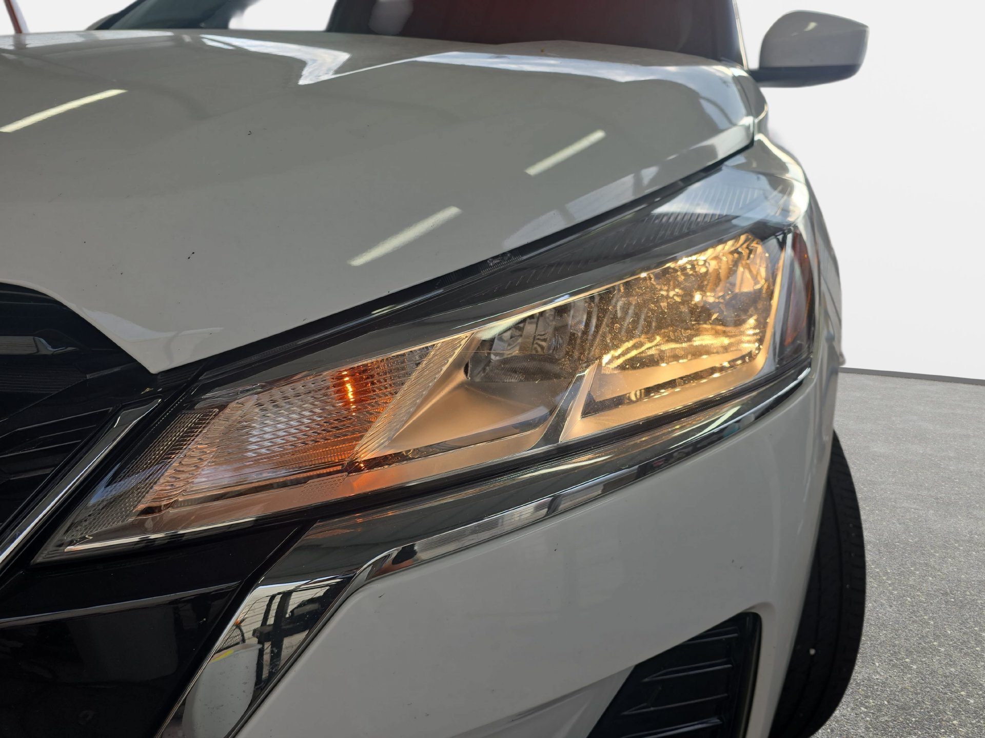 Used 2024 Nissan Kicks SV w/ Exterior Package FWD image 28