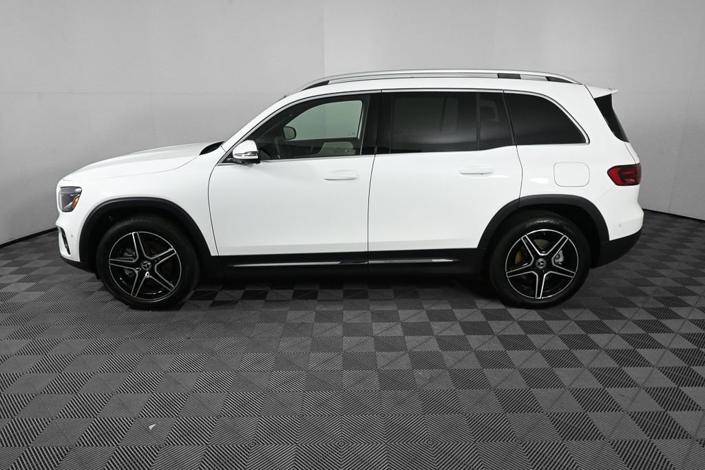 Certified 2026 Mercedes-Benz GLB 250 image 3